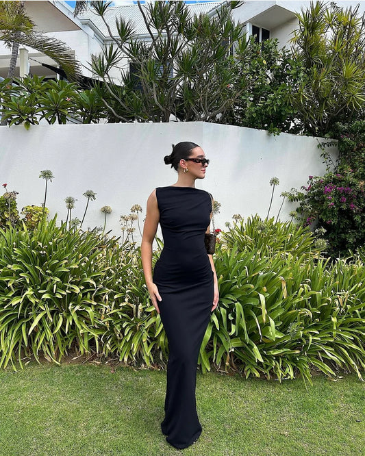 Effie Kats Verona Gown | Black