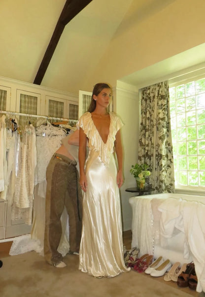 Ance Gria Clover Gown | Satin Cream
