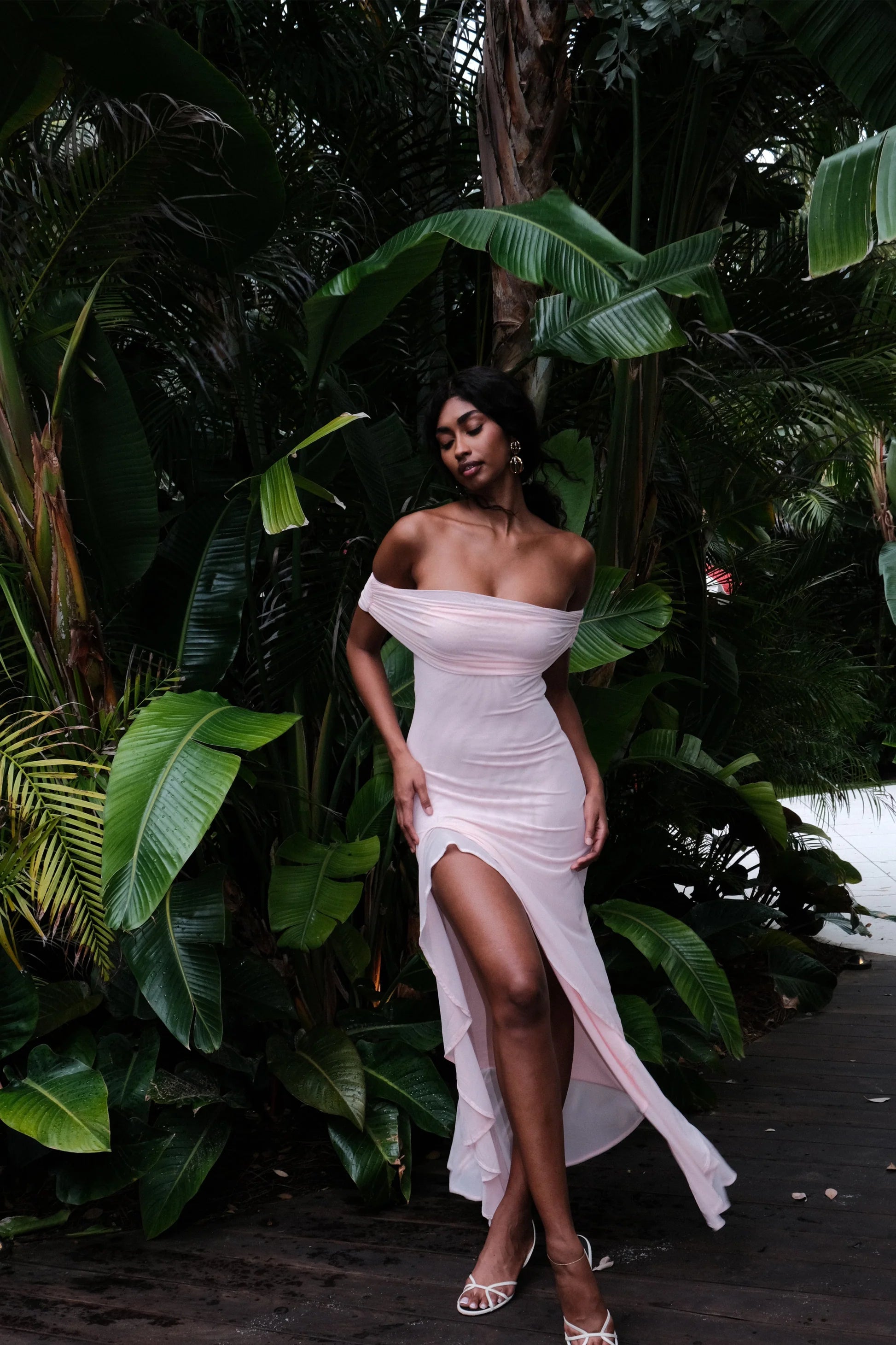 Audrey Off Shoulder Mesh Maxi Dress | Pale Pink