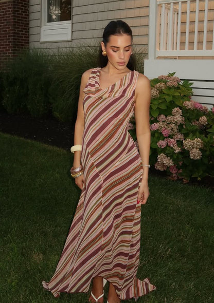 Gaudir La Fabulosa Camila | Stripes